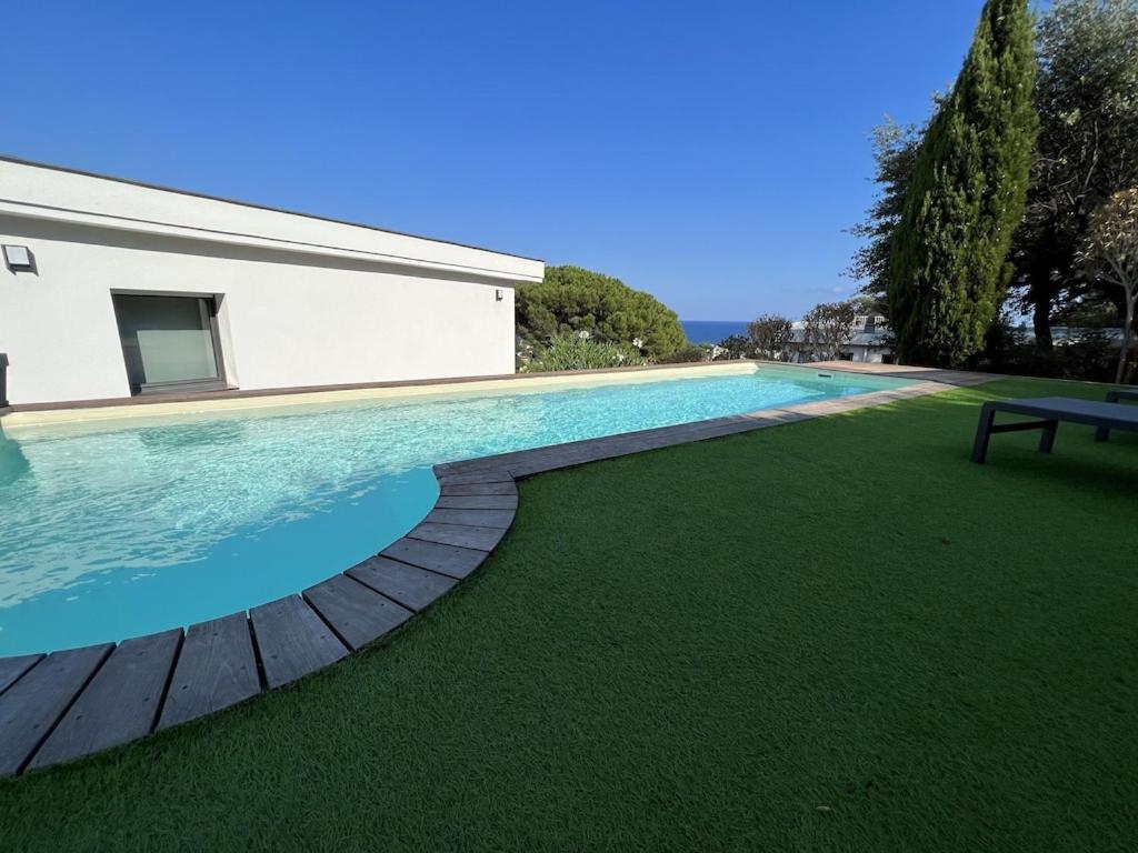 Rdc De Villa Avec Piscine Cavalaire-sur-Mer Extérieur photo