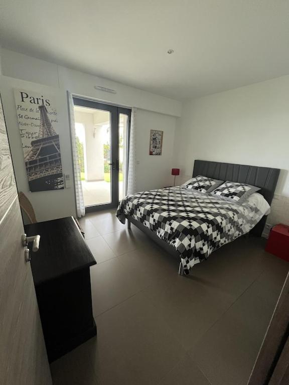 Rdc De Villa Avec Piscine Cavalaire-sur-Mer Extérieur photo